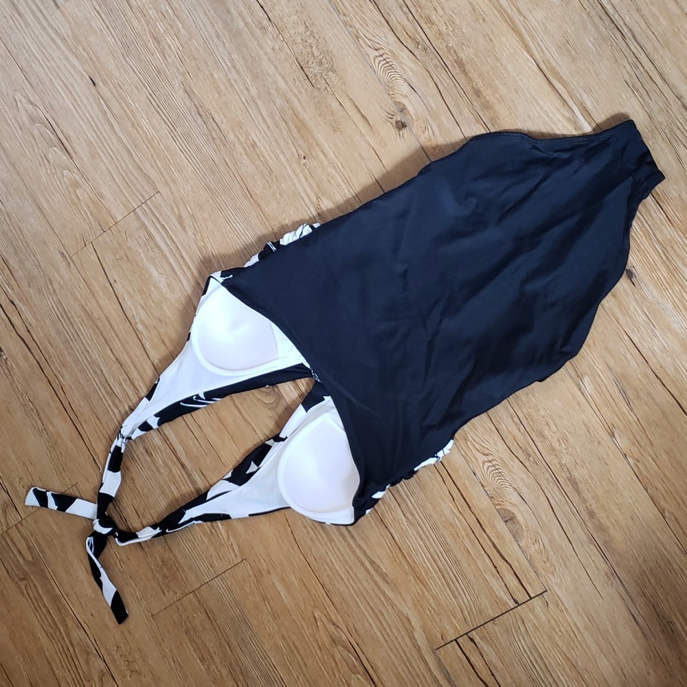 White Stag Bathing Suit - Picture 4 of 7